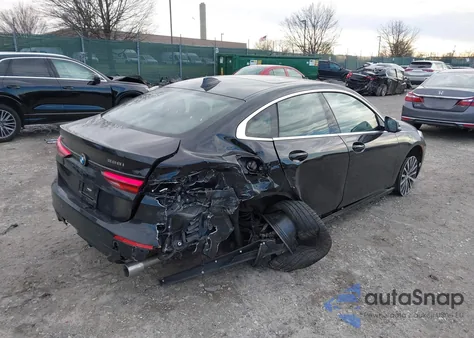 2022 BMW 228 Gran Coupe I xDrive z USA, uszkodzony, nr VIN WBA73AK01N7L23610